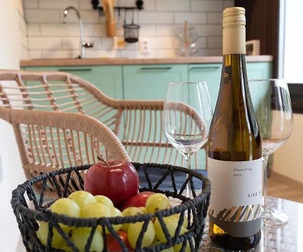 Διαμέρισμα Helo *